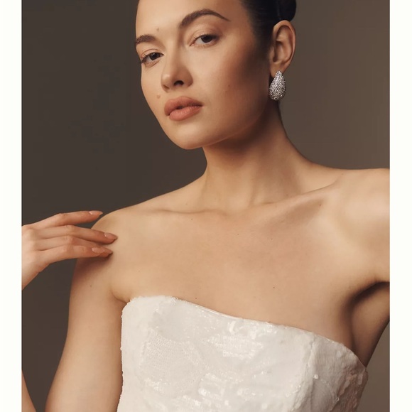 Sophisticated Strapless White Mini Dress - Picture 4 of 5